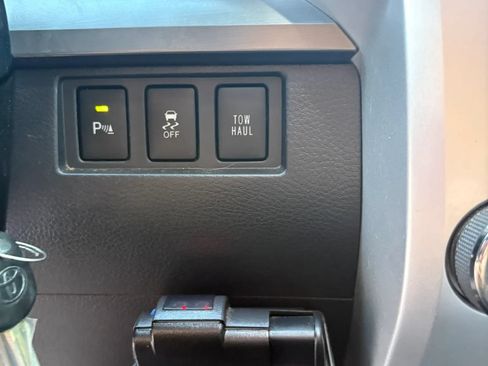 Used 2014 Toyota Tundra Platinum AWD/4WD image 23