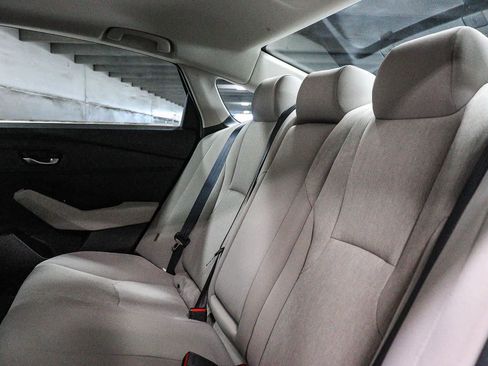 Used 2023 Honda Accord EX image 19