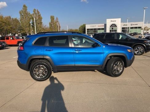 Certified 2022 Jeep Cherokee Trailhawk image 5