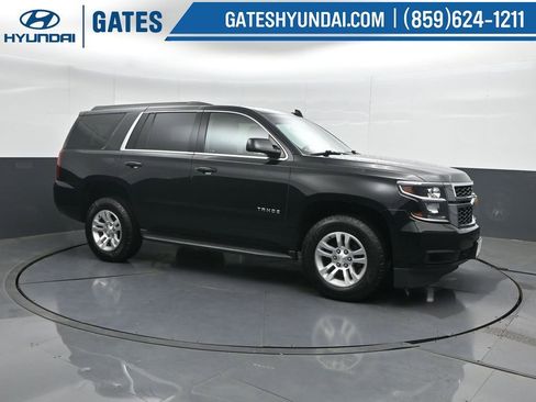 Used 2020 Chevrolet Tahoe LS w/ Skid Plate Package AWD/4WD image 4