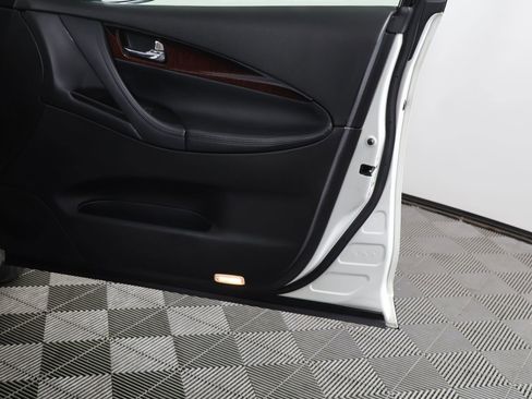 Used 2017 INFINITI QX50 AWD image 46