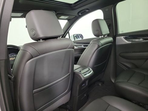 Certified 2023 Cadillac XT6 Premium Luxury image 13