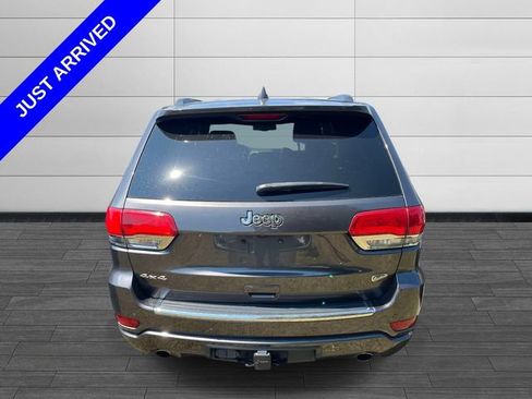 Used 2016 Jeep Grand Cherokee Overland AWD/4WD image 4