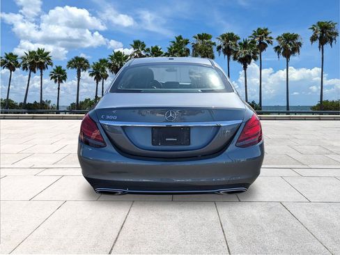 Used 2021 Mercedes-Benz C 300 Sedan image 7