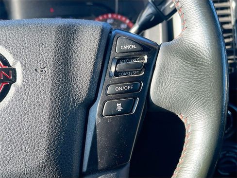 Used 2023 Nissan Titan PRO-4X image 13