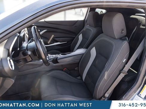 Used 2020 Chevrolet Camaro LT RWD image 12