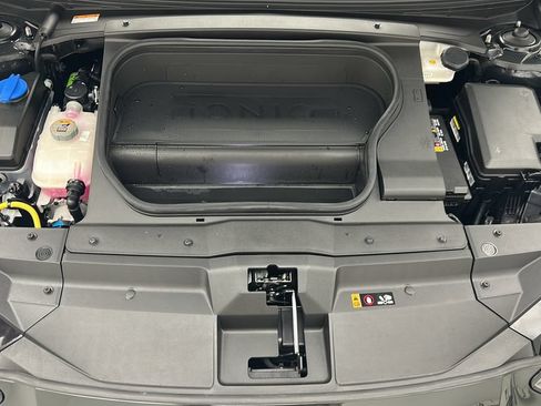 Used 2023 Hyundai Ioniq 6 SEL AWD/4WD image 25