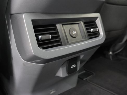 Used 2025 Ford F250 XLT w/ Black Appearance Package AWD/4WD image 39