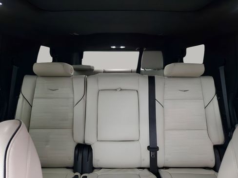 Used 2023 Cadillac Escalade Sport w/ LPO, ONYX Package image 44