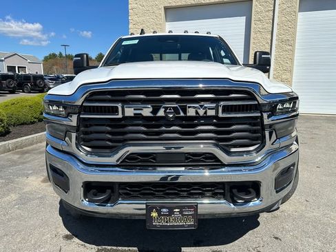 New 2026 RAM 5500 Tradesman AWD/4WD image 3