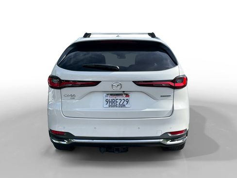Certified 2024 MAZDA CX-90 Plug-In Hybrid w/ Premium Plus AWD/4WD image 4