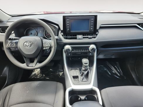 Used 2019 Toyota RAV4 LE AWD/4WD image 11