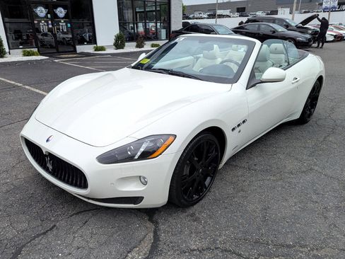 Used 2013 Maserati GranTurismo Convertible image 44