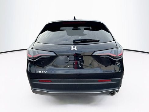 Used 2025 Honda HR-V Sport image 25
