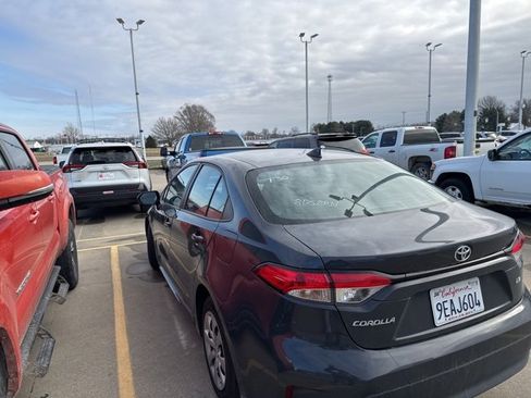 Used 2023 Toyota Corolla LE image 24