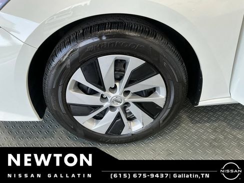 Used 2022 Nissan Altima 2.5 S FWD image 38