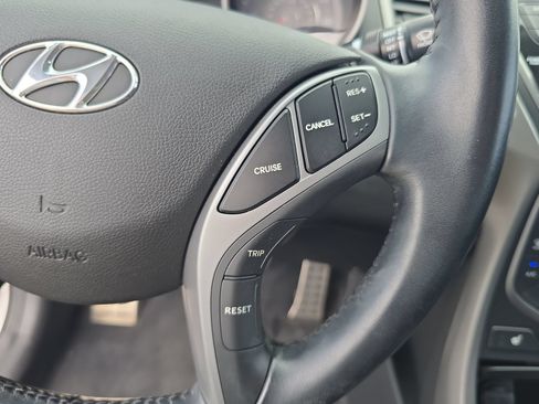 Used 2016 Hyundai Elantra Sport FWD image 23