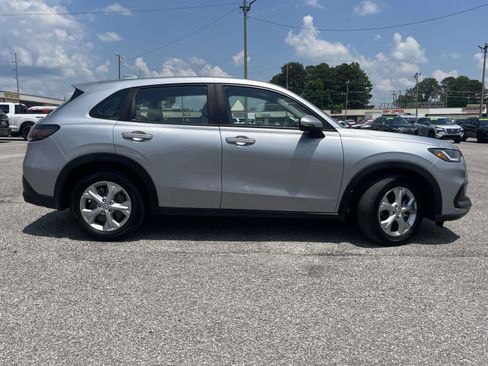 Certified 2024 Honda HR-V LX image 2