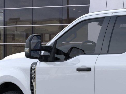 New 2026 Ford F350 XL w/ XL Chrome Package RWD image 20