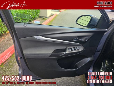 Used 2022 Chevrolet Bolt EUV LT image 16