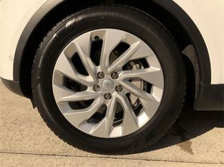 Used 2024 Land Rover Discovery S video 2