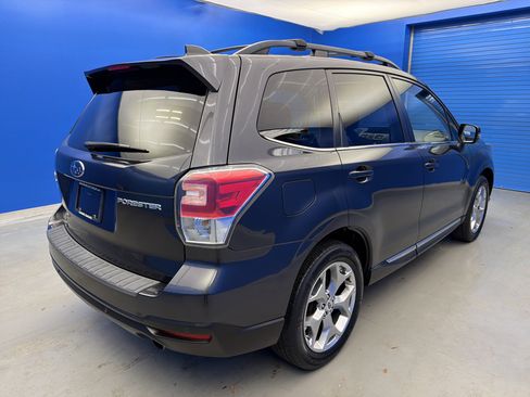 Used 2018 Subaru Forester 2.5i Touring image 7