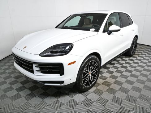 New 2026 Porsche Cayenne AWD/4WD image 1