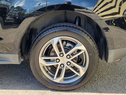 Certified 2017 Chevrolet Equinox Premier w/ Enhanced Convenience Package image 31