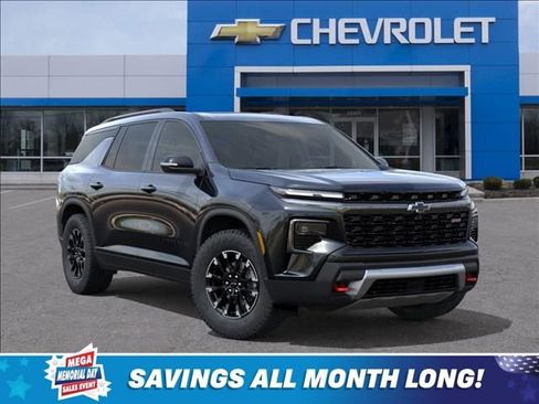 New 2026 Chevrolet Traverse Z71 w/ Driver Confidence Package AWD/4WD image 7