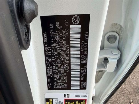 Certified 2024 Lexus ES 350 w/ Premium Package image 21