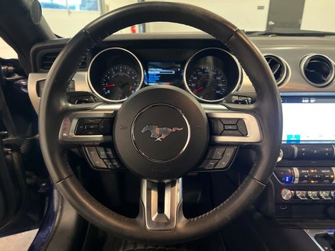 Used 2019 Ford Mustang GT Premium RWD image 11