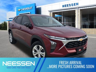 Used 2025 Chevrolet Trax LS w/ Driver Confidence Package