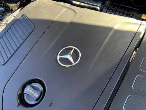 Used 2026 Mercedes-Benz GLC 300 4MATIC image 27