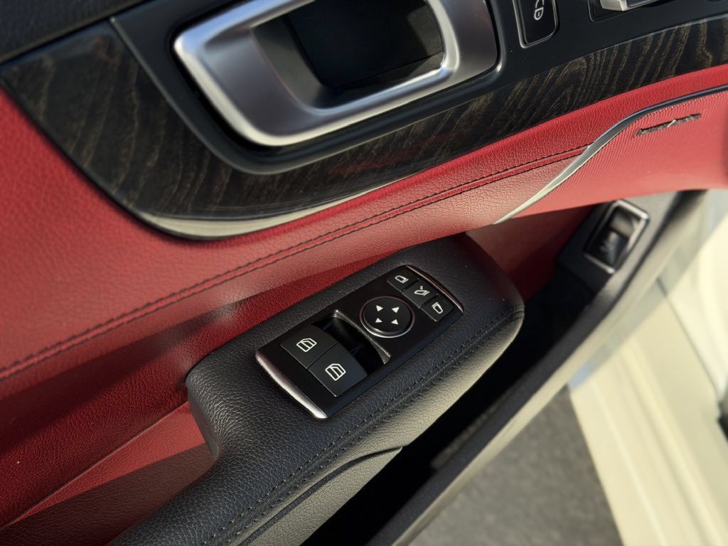 Used 2018 Mercedes-Benz SL 450 image 23