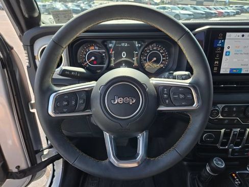 Used 2024 Jeep Wrangler Unlimited Sahara AWD/4WD image 34