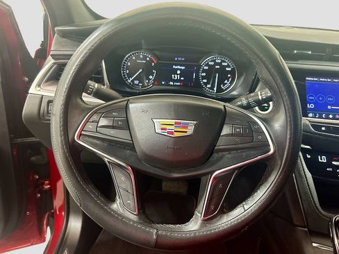 Used 2023 Cadillac XT5 Luxury w/ LPO, Floor Liner Package FWD image 9