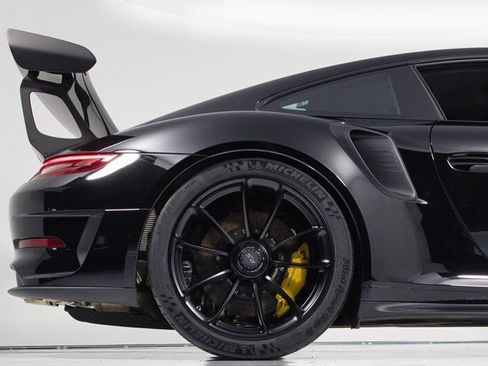 Used 2019 Porsche 911 GT3 RS RWD image 14