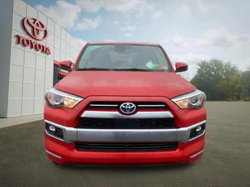 Used 2024 Toyota 4Runner Limited image 8