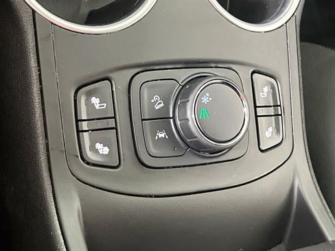 Used 2020 GMC Terrain SLT image 19