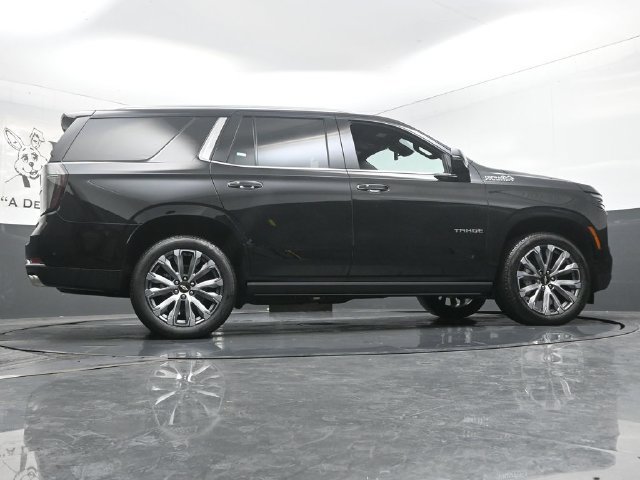 New 2026 Chevrolet Tahoe High Country AWD/4WD image 32