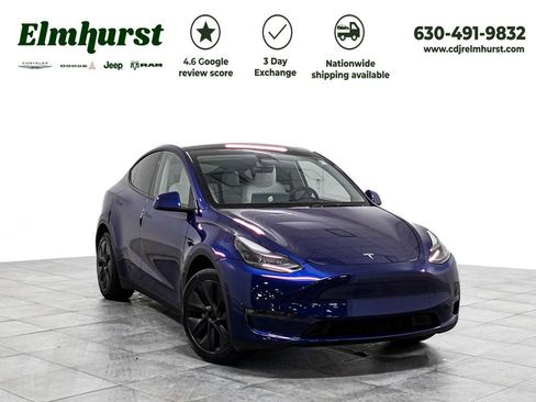 Used 2024 Tesla Model Y Long Range AWD/4WD image 1