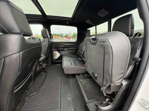 Used 2021 RAM 1500 Limited AWD/4WD image 18