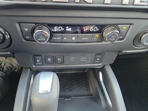 Certified 2025 Nissan Frontier SV w/ SV Convenience Package image 13