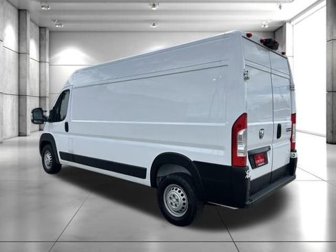 Used 2023 RAM ProMaster 2500 FWD image 6