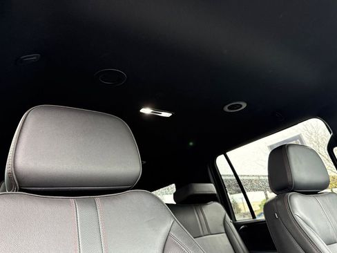 Used 2024 Chevrolet Suburban RST image 27