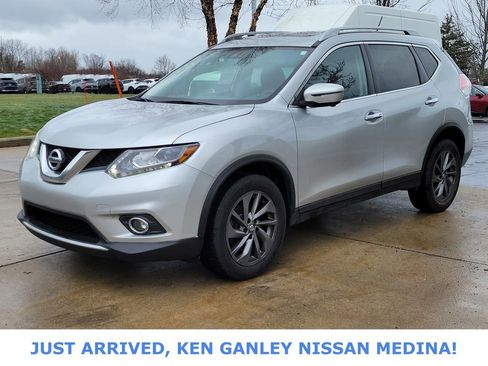 Used 2016 Nissan Rogue SL w/ SL Premium Package image 7