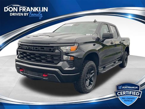 Used 2026 Chevrolet Silverado 1500 Custom Trail Boss w/ LPO, Dark Essentials Package AWD/4WD image 1