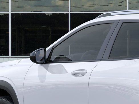 New 2026 Chevrolet Trax ACTIV w/ Driver Confidence Package FWD image 13