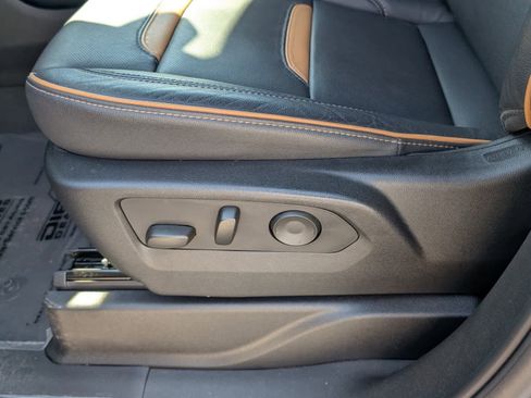 Certified 2024 GMC Yukon AT4 image 21