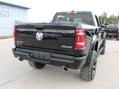 Used 2024 RAM 1500 Laramie image 11
